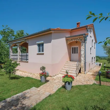 Stunning In Mihatovici With Kitchen
